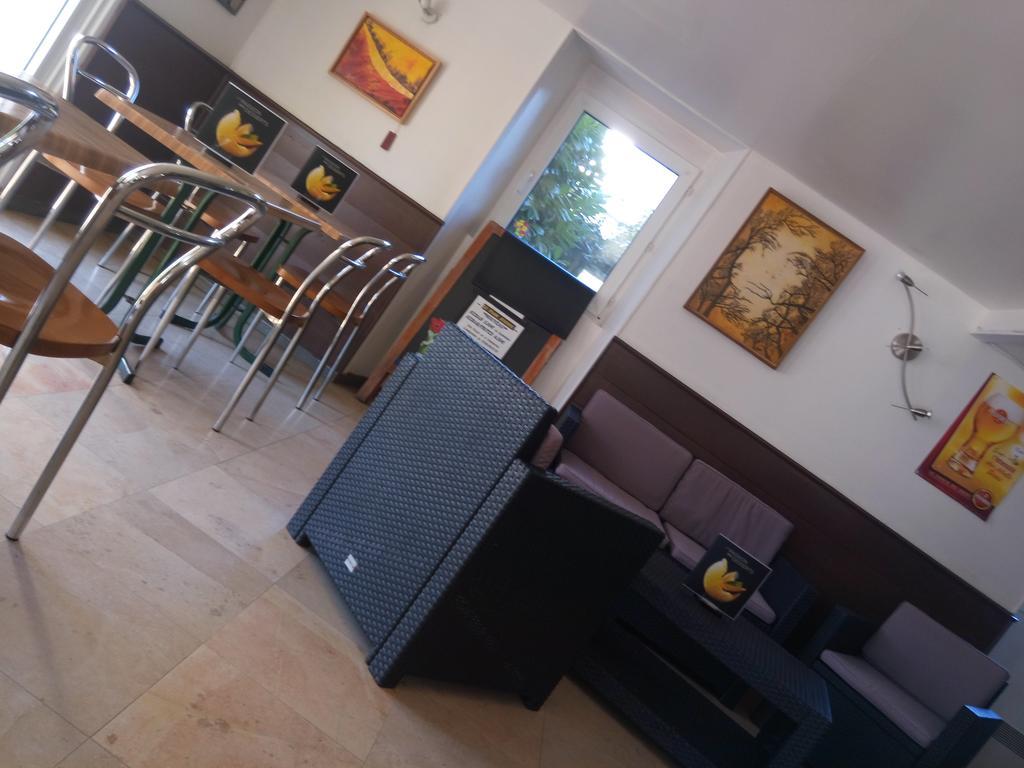 Hotel Du Parc Salies-du-Salat エクステリア 写真